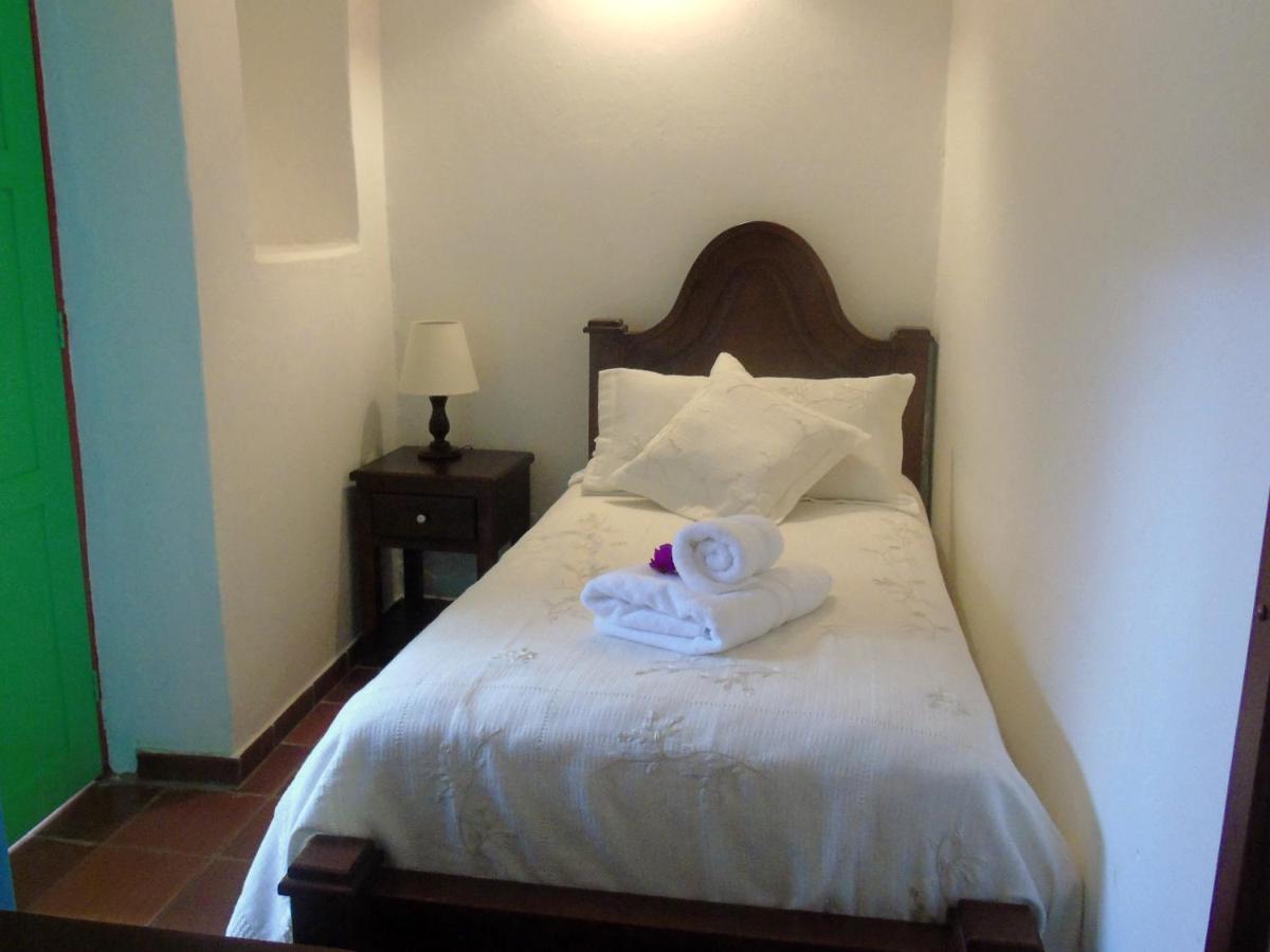 Casona 1865 Hotel Ráquira Eksteriør billede
