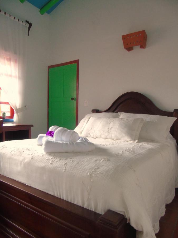 Casona 1865 Hotel Ráquira Eksteriør billede